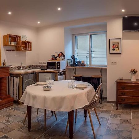 Studio Le Chat'Oh! Combourg Exterior photo
